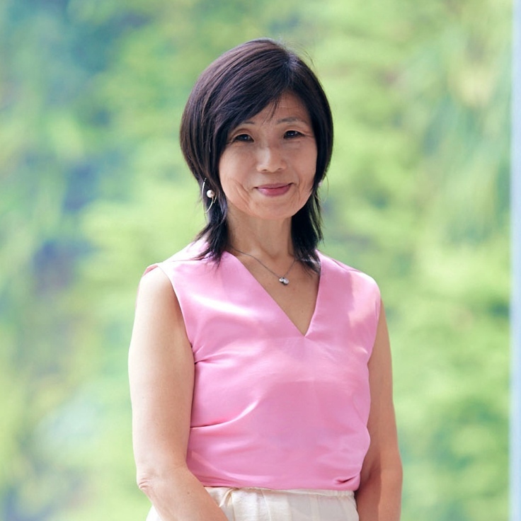 長谷川祐子